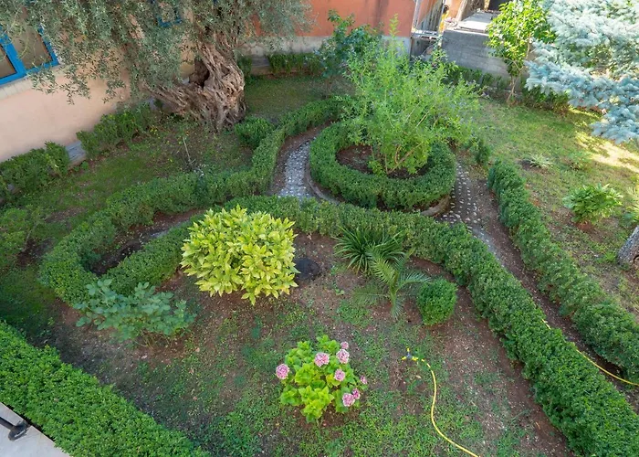 Tomy Garden House