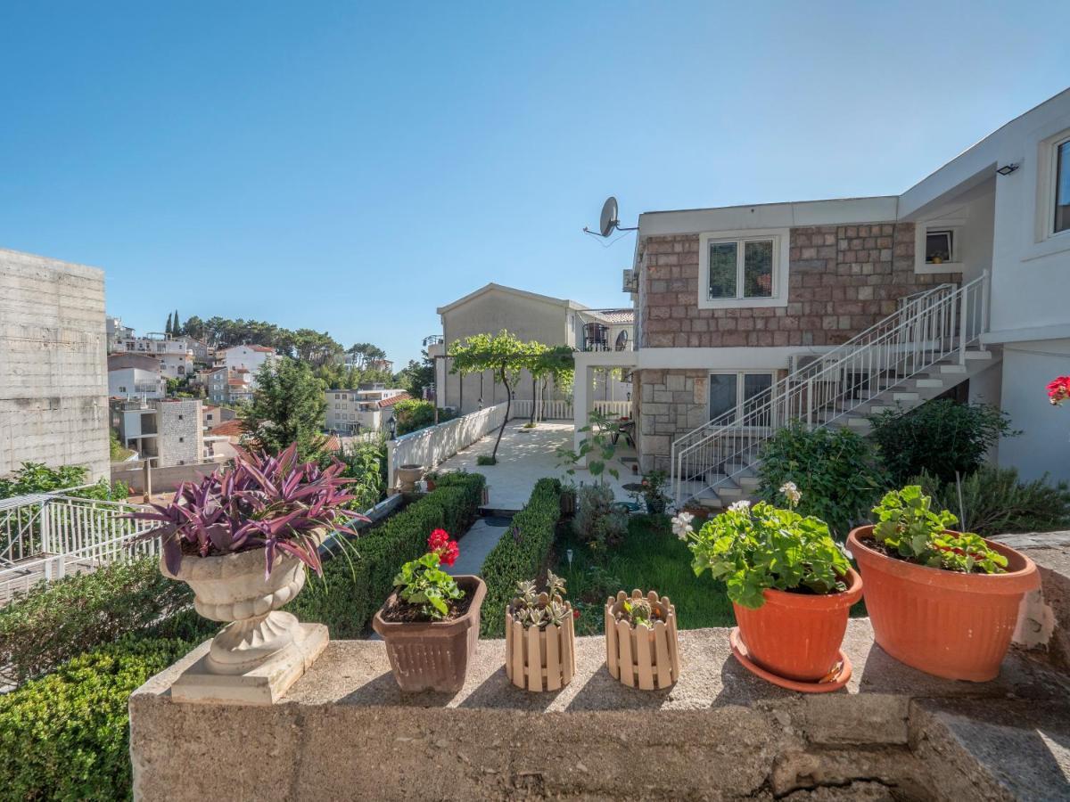Tomy Garden House * Budva