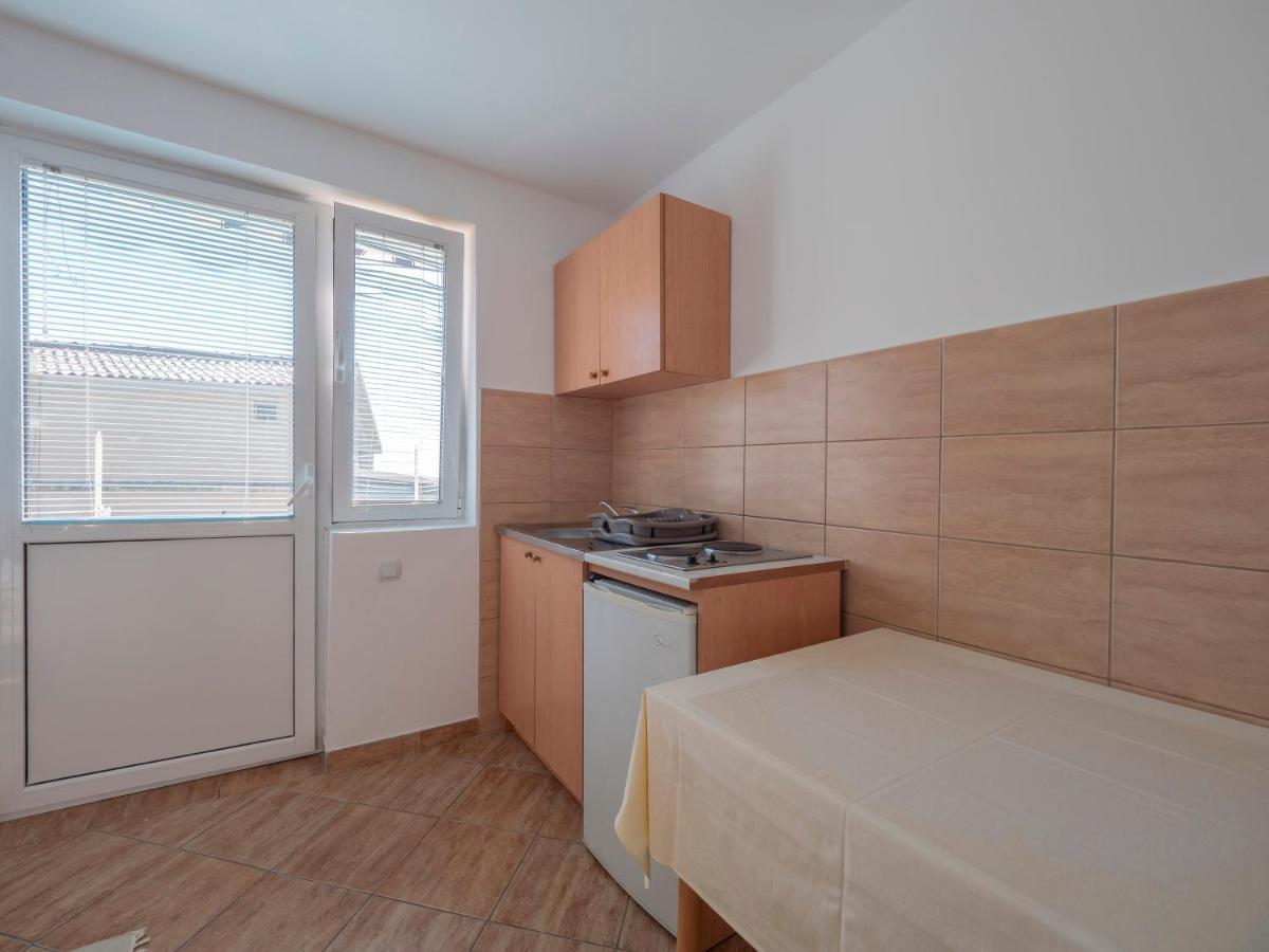 Tomy Garden House Apartment Budva